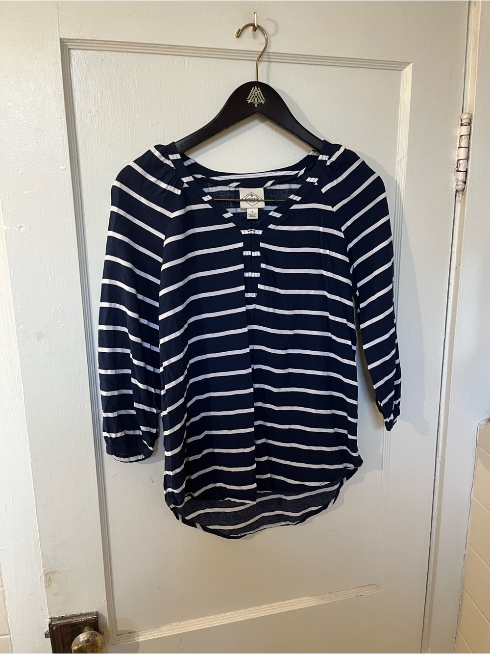 St. John’s Bay Navy & White Striped 3/4 Sleeve Top Size Small EUC